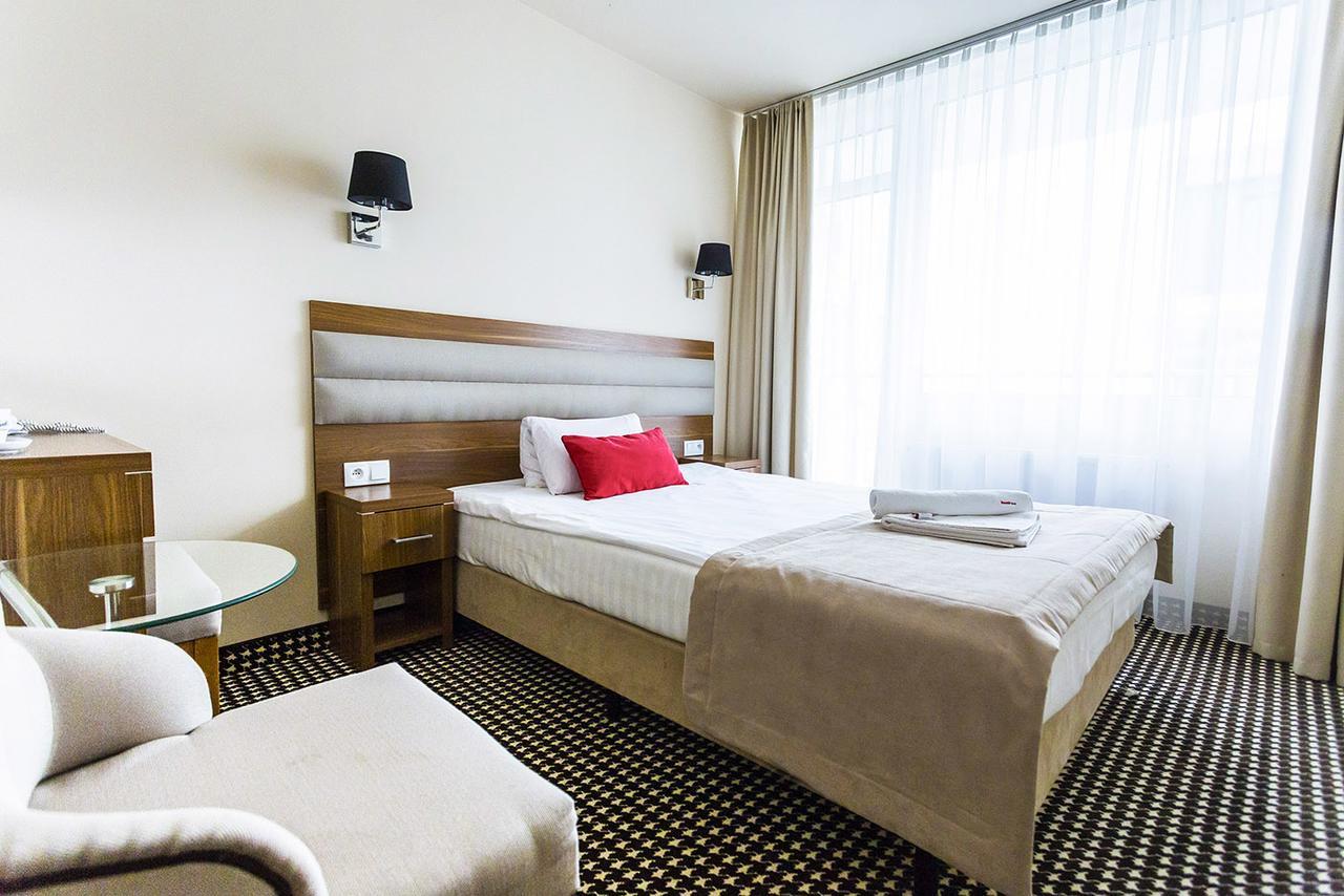 Koral Live Hotel Kolobrzeg Ngoại thất bức ảnh