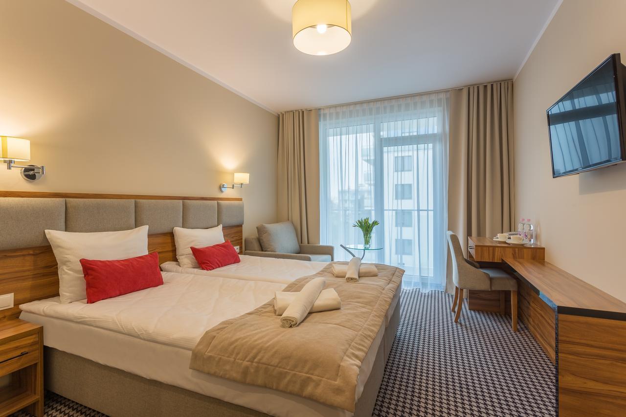 Koral Live Hotel Kolobrzeg Ngoại thất bức ảnh
